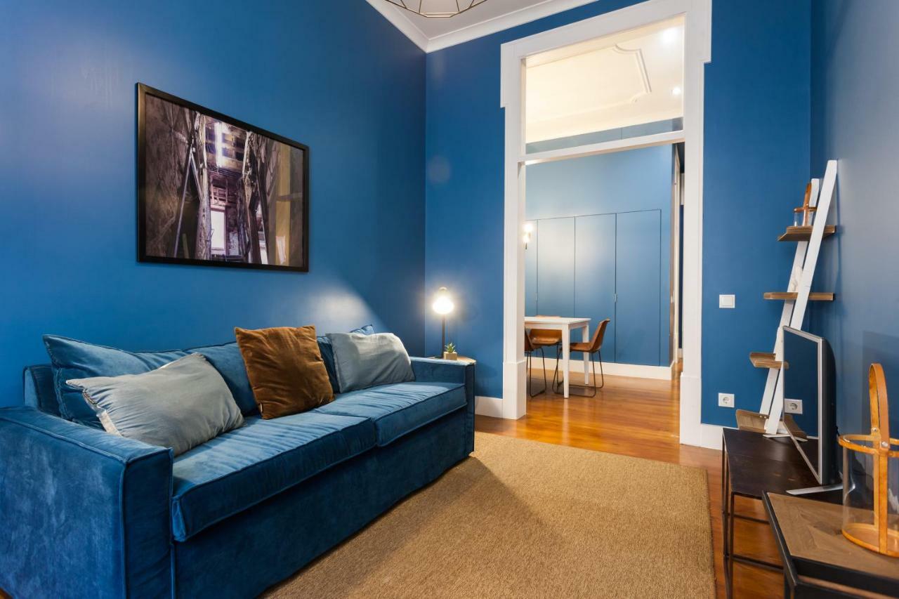 Baixa Vintage Three-Bedroom Apartment - By Lu Holidays Lisbon Exterior photo
